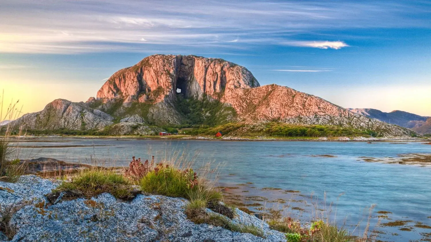 Torghatten sunset